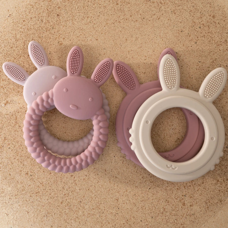 Cartoon Rabbit Baby Teether – BPA-Free Silicone Teething Toy for Newborns & Infants 🐰💧