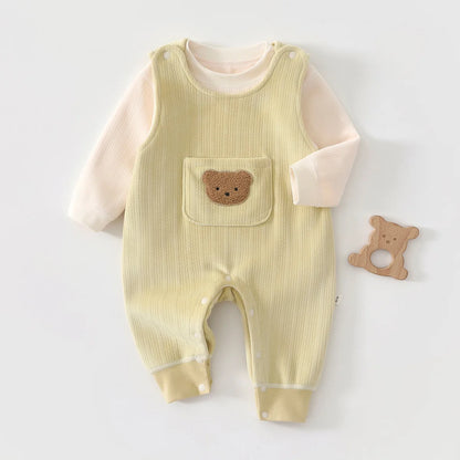 Cozy Autumn Baby Outfit – 2-Piece Cartoon Velvet Set with Long Sleeve Top & Suspender Pants (0-3 Years) 🍂👶