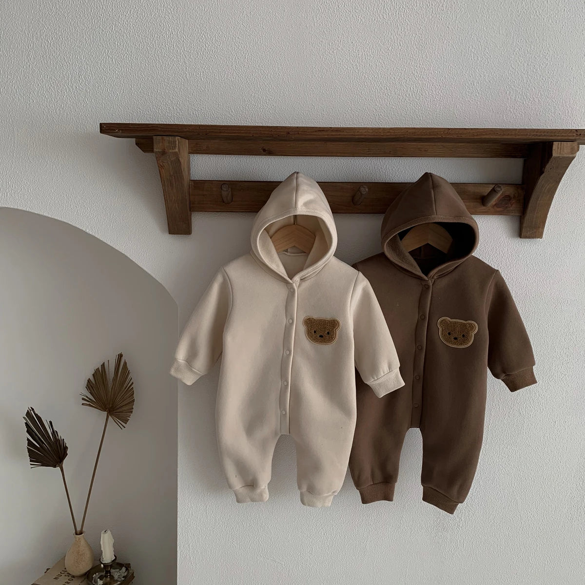 Adorable Bear Hooded Baby Jumpsuit – Warm Winter Bodysuit for Newborns & Toddlers (0-2 Years) 🐻❄️