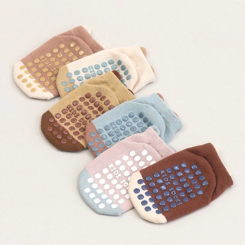 6-Pair Kids Cotton Socks – Non-Slip Cartoon Animal Floor Socks for Boys & Girls 🧦🐻✨