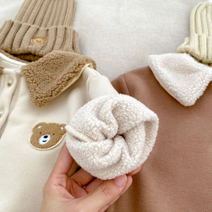 Warm Winter Baby Girl Romper – Thick Bear Print Jumpsuit with Peter Pan Collar (Newborn to Toddler) 🐻❄️💖