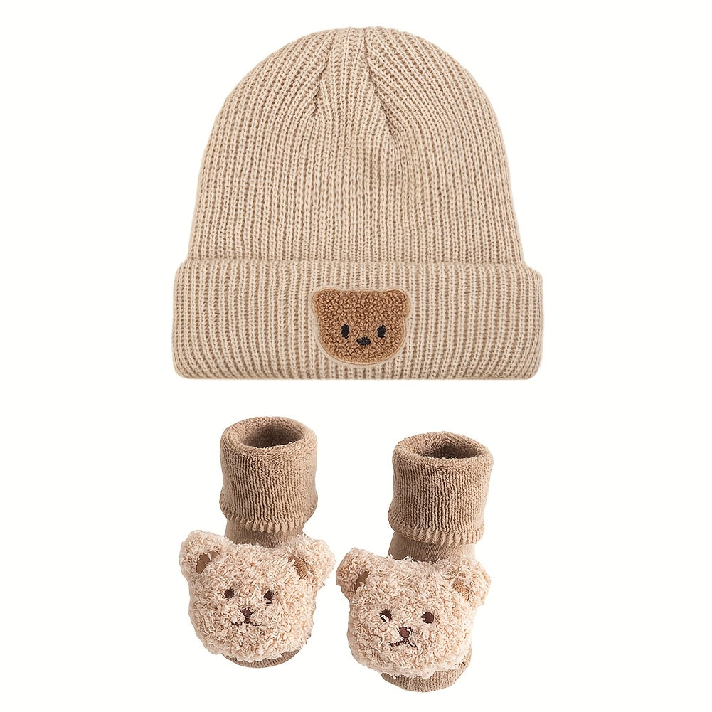 2-Piece Baby Set – Cute Bear Knitted Hat & Thickened Socks for Boys 🐻❄️🧦